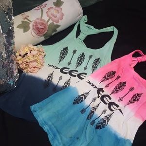 2 tank tops